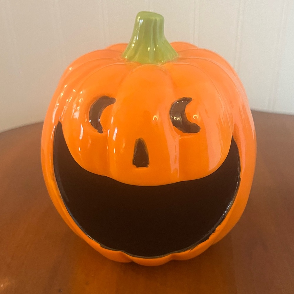 Target Friendly Jack O'Lantern Halloween Ceramic‎ Open Mouth Candy Dish